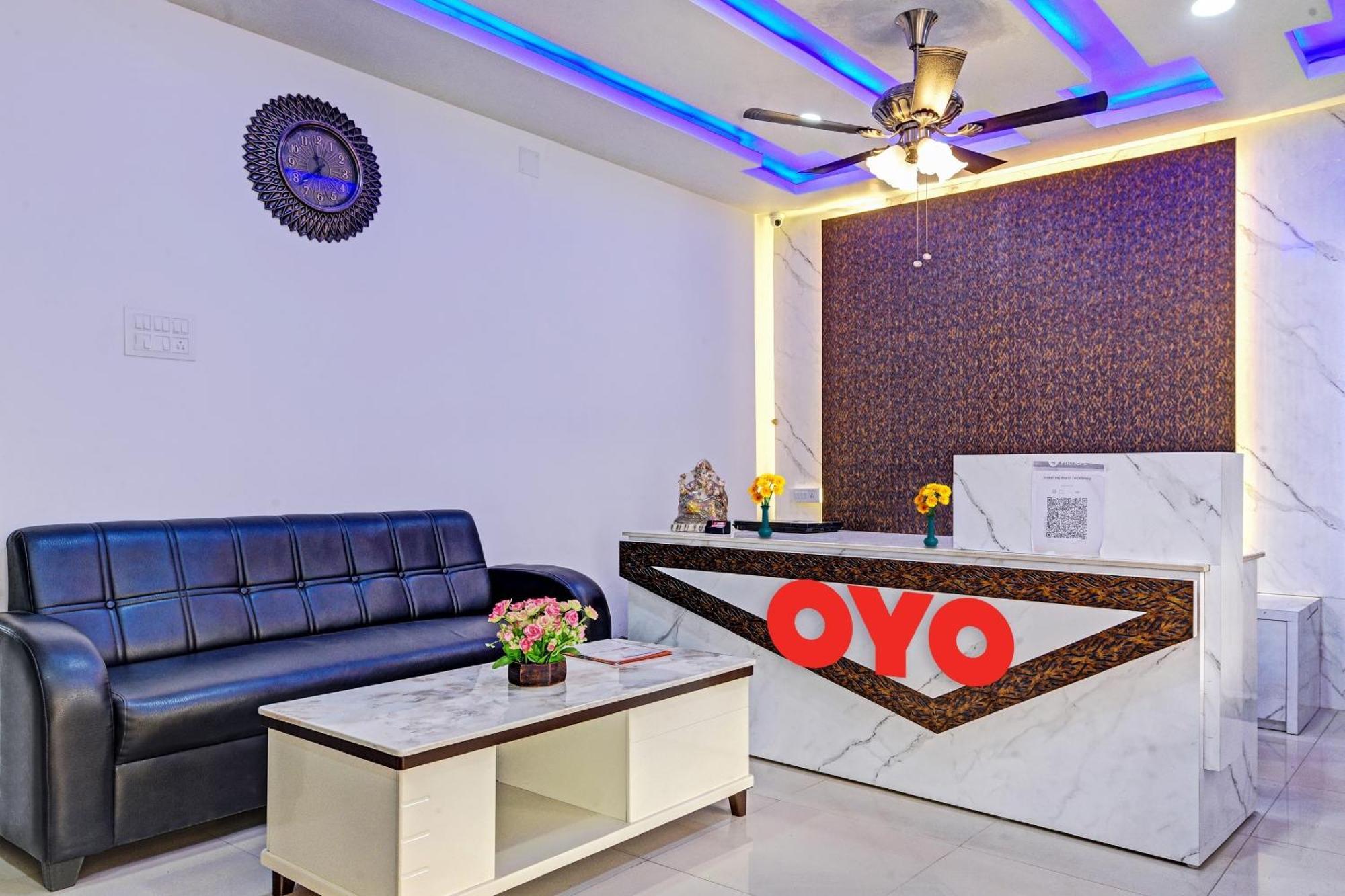 Super Oyo Hotel O Aura Hotel Rajdhani Residency Ранчи Екстериор снимка